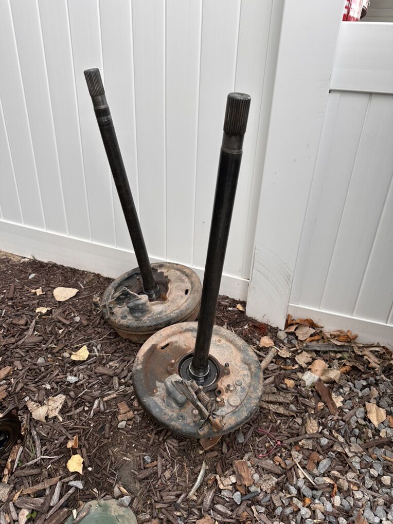 85 Toyota Pickup Axle Shafts
