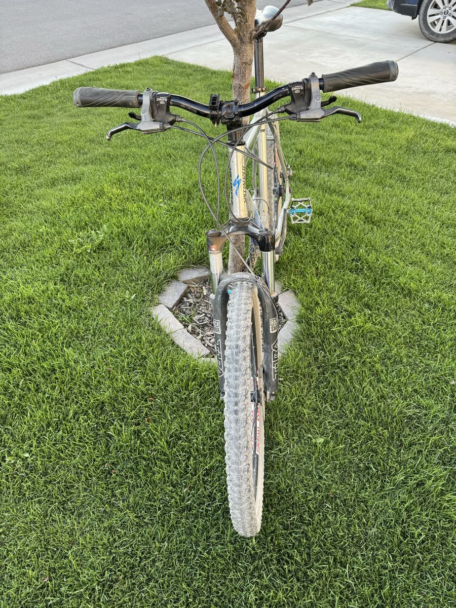 Main image 2
