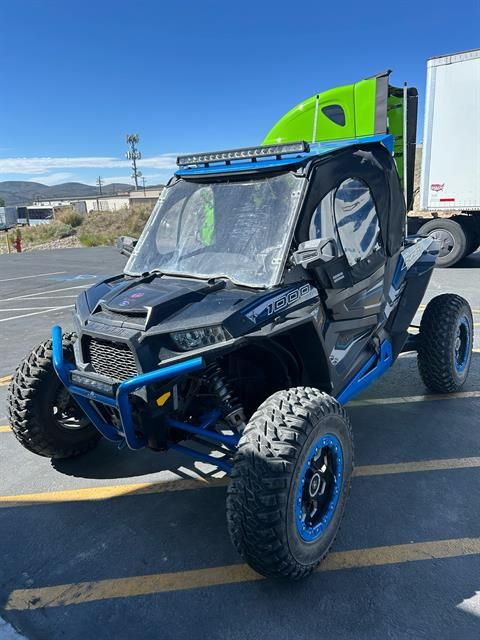 2015 Polaris - RZR XP 1000 EPS
