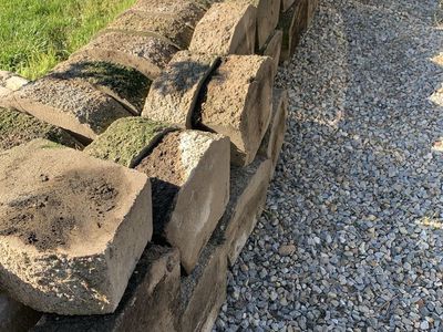 Landcape Blocks And 18" Stepping Stones