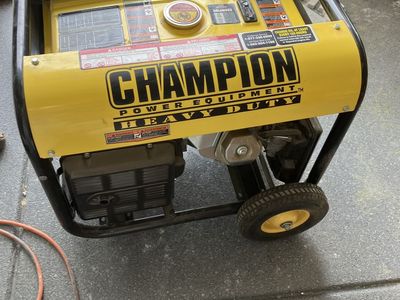Champion Generator Model 40023 7000W/6000W
