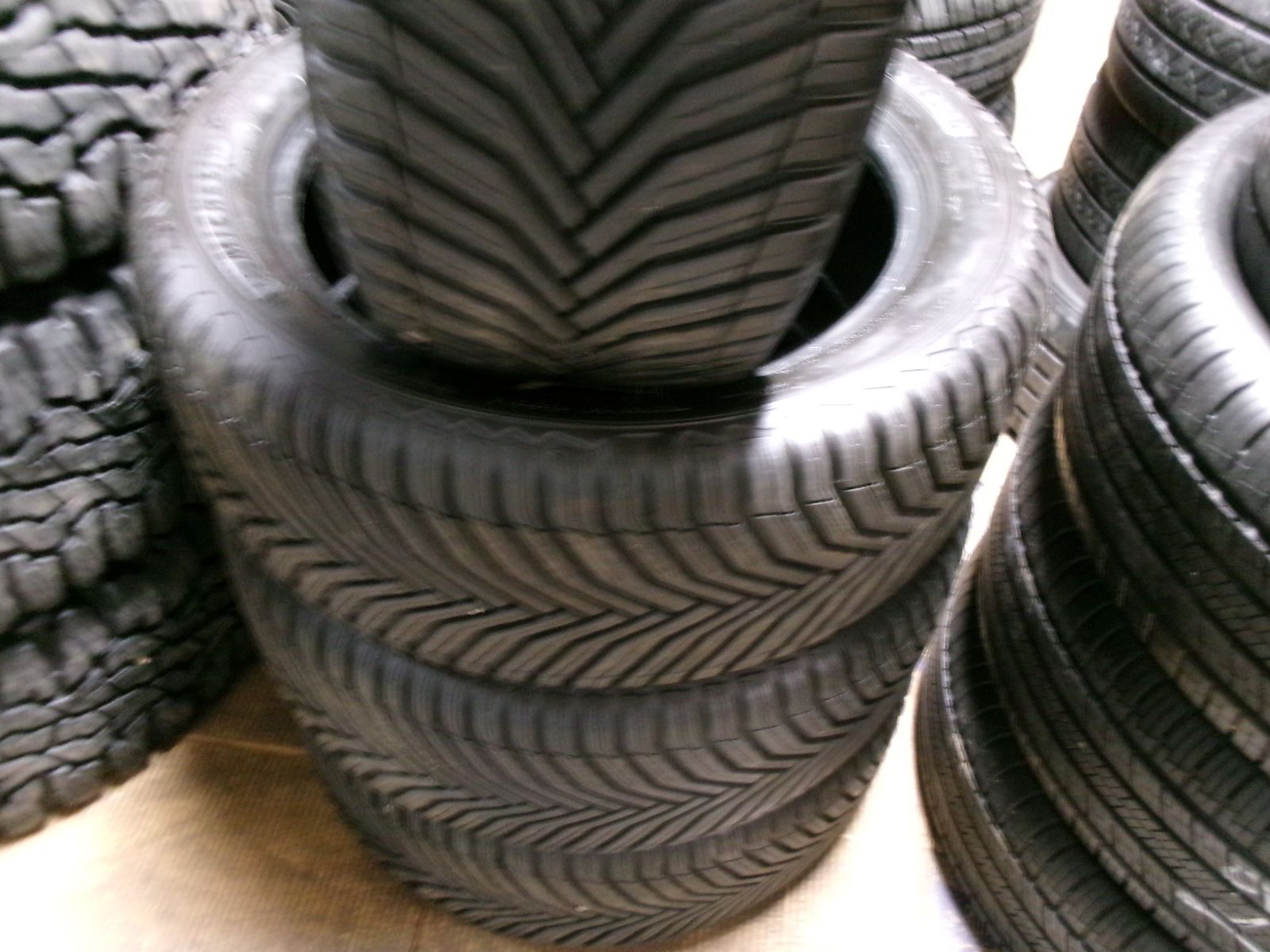 225/50R18 MICHELIN CROSSCLIMATE 2 SET OF USED TIRES