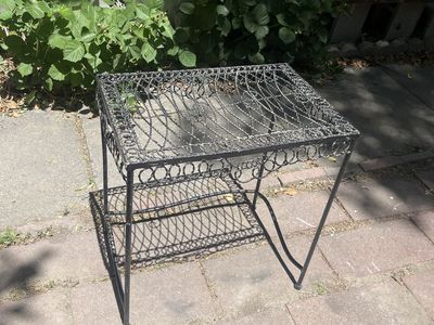 Metal garden table