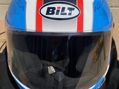 Great Condition Size M BILT Force Eternity Motorcycle Helmet