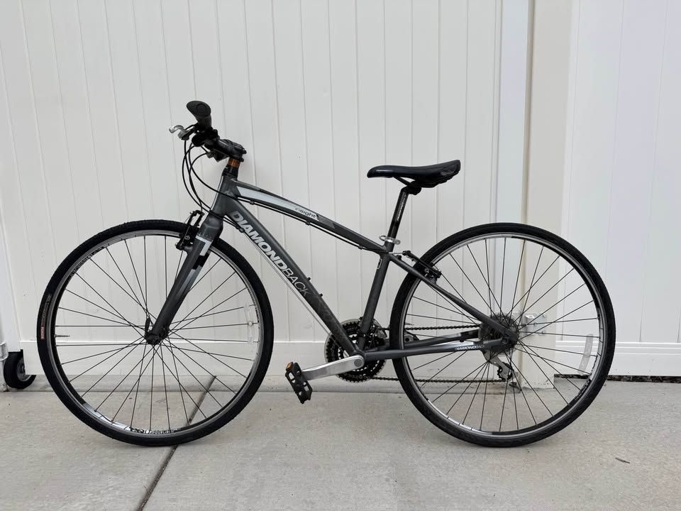 Diamondback Insight Hybrid Bike - Small 15" Frame - Gray