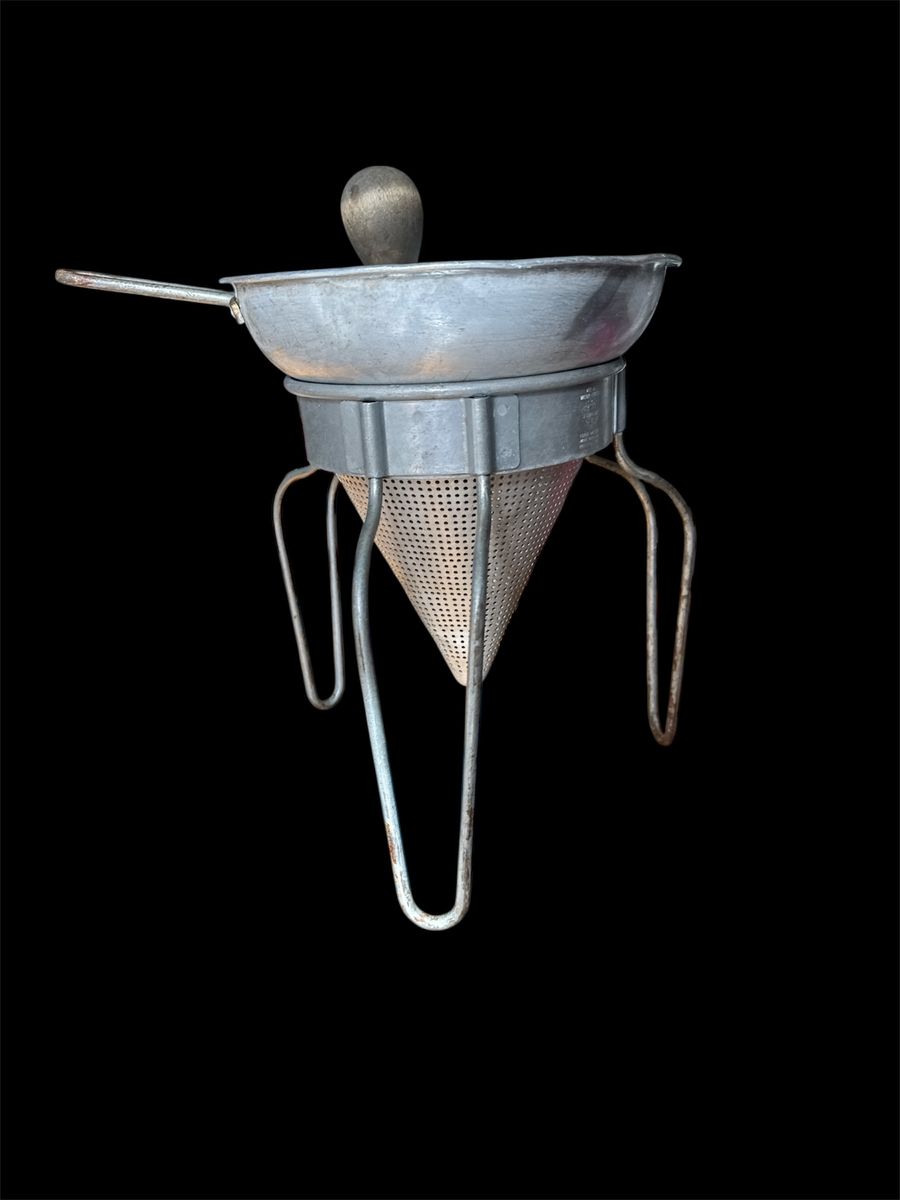Aluminum Colander Strainer & Pestle No. 8
