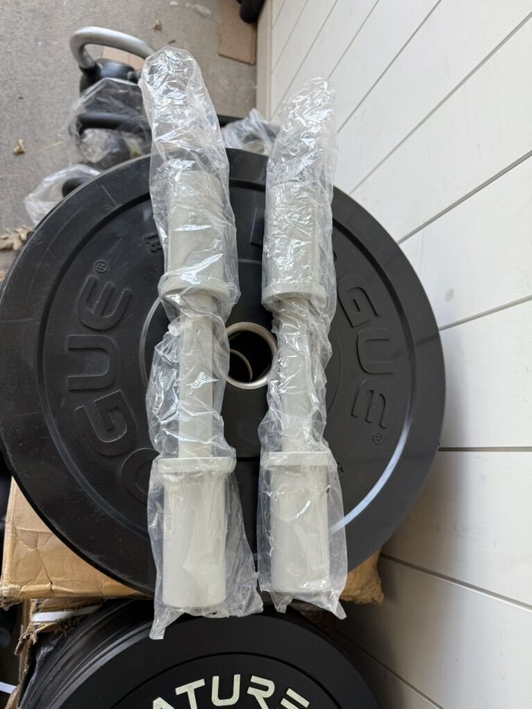 New Adjustable Dumbbell Handles 7.5 Pounds Each