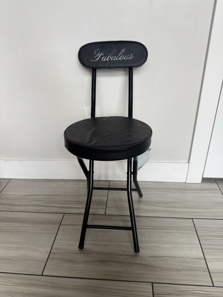 Black Folding Stool Chair with Padded Cushion Backrest "Fabulous"