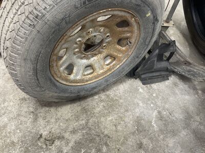 1 Chevy Silverado or sierra 2500 or 3500 newer bolt pattern