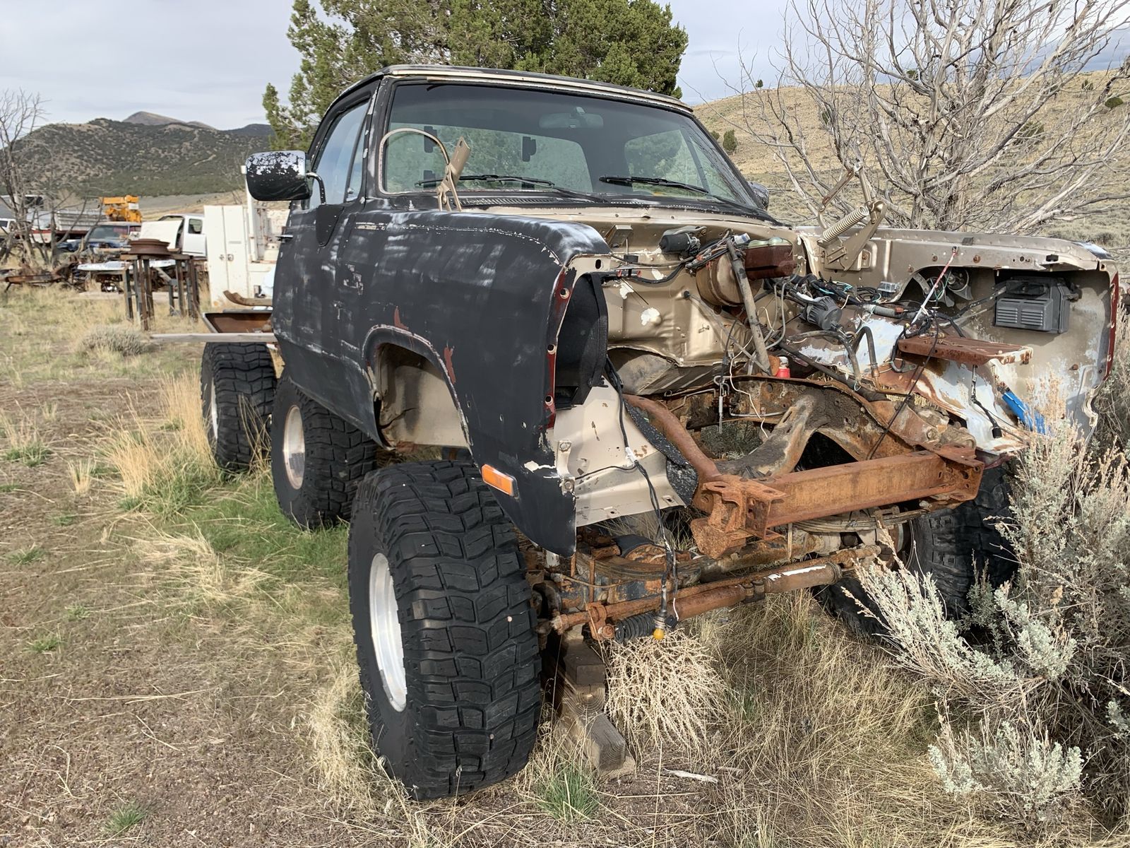 1st and 2nd gen Cummins parts and pieces
