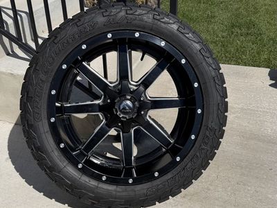 Dodge Ram 3500 Rims and Tires 33/12.50R22 Toyo AT3 Load E like new