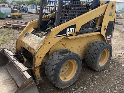 Caterpillar CAT 246 Skid Steer Loader