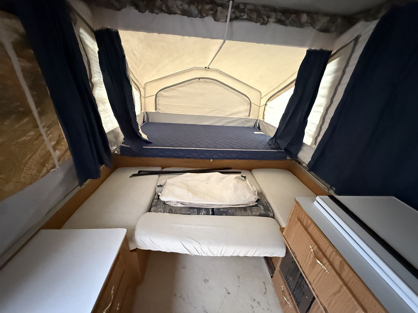 Main image 6