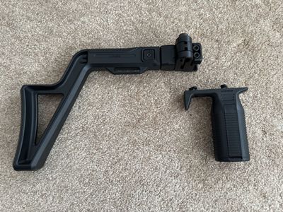 KRISS Vector Stock and Vertical Grip - Black