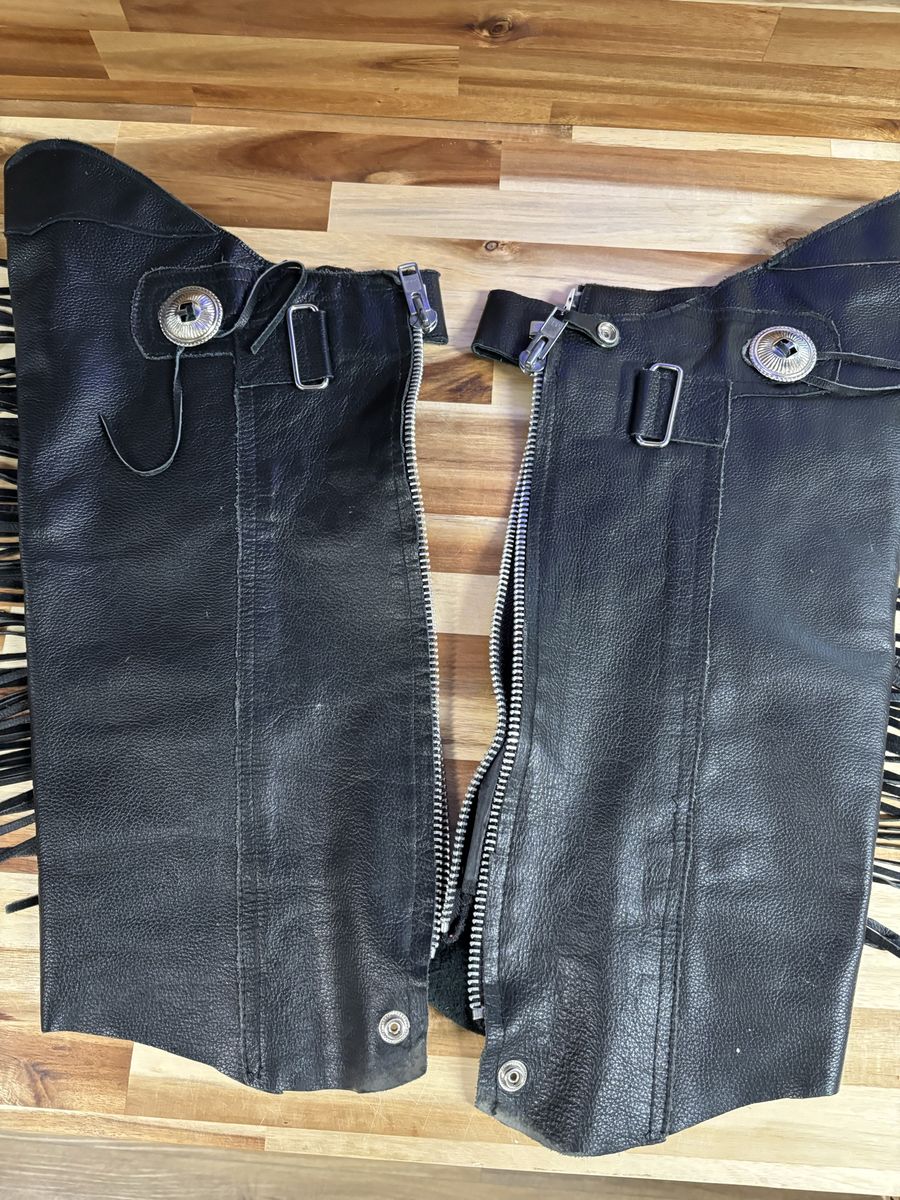Leather 1/2 shape
