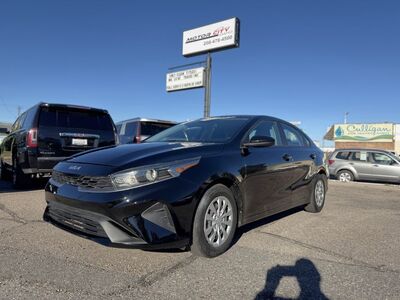 2023 KIA FORTE LX
