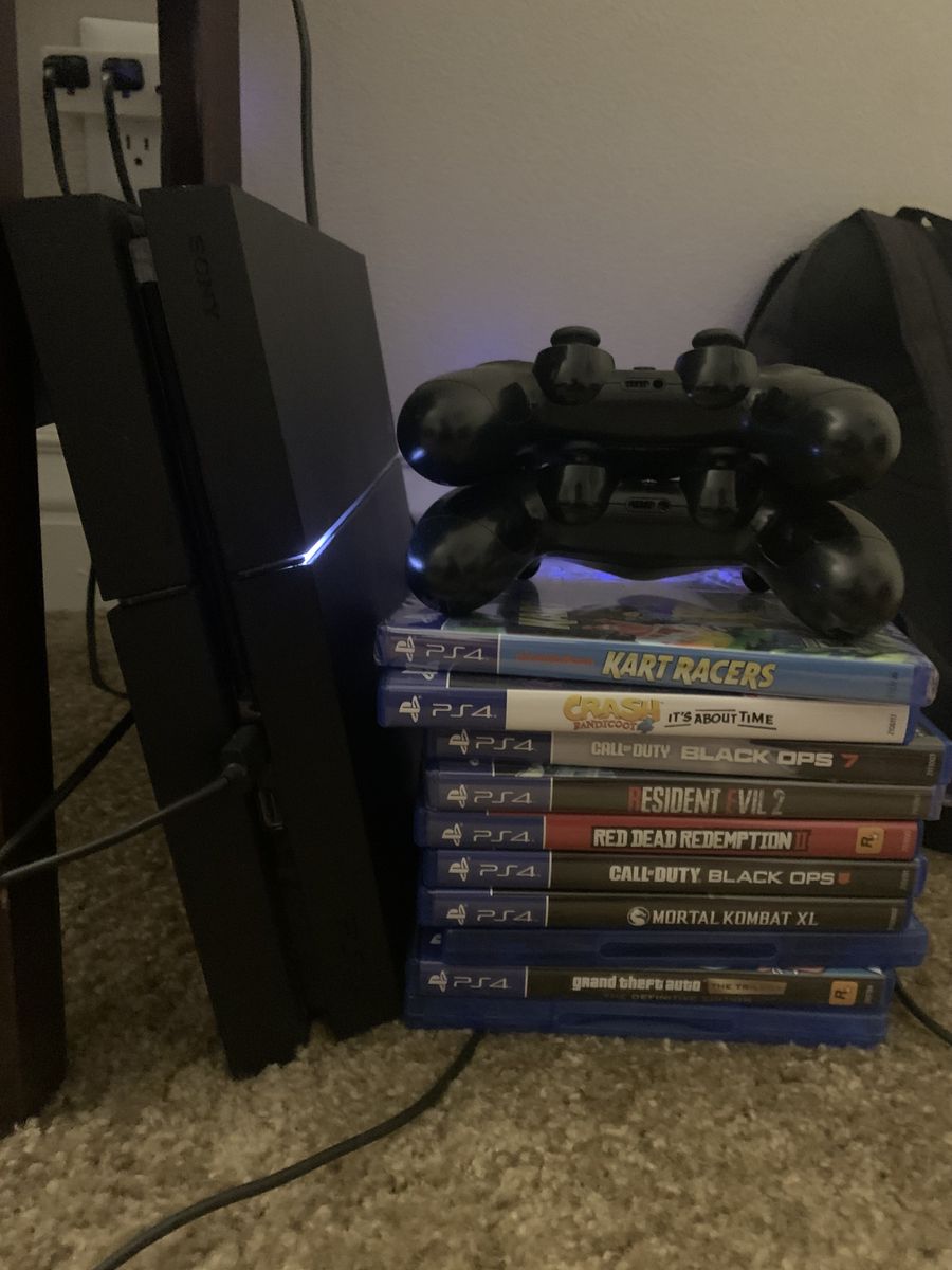 PlayStation 4 $200