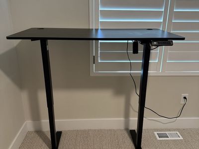 Electric Height-Adjustable Standing Desk