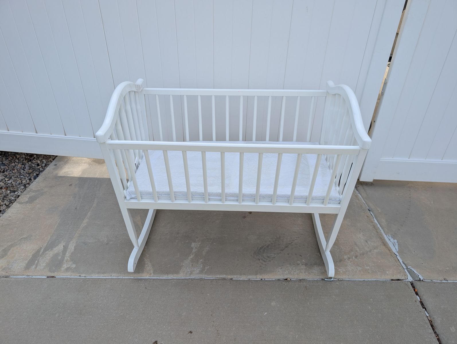 Great condition bassinet