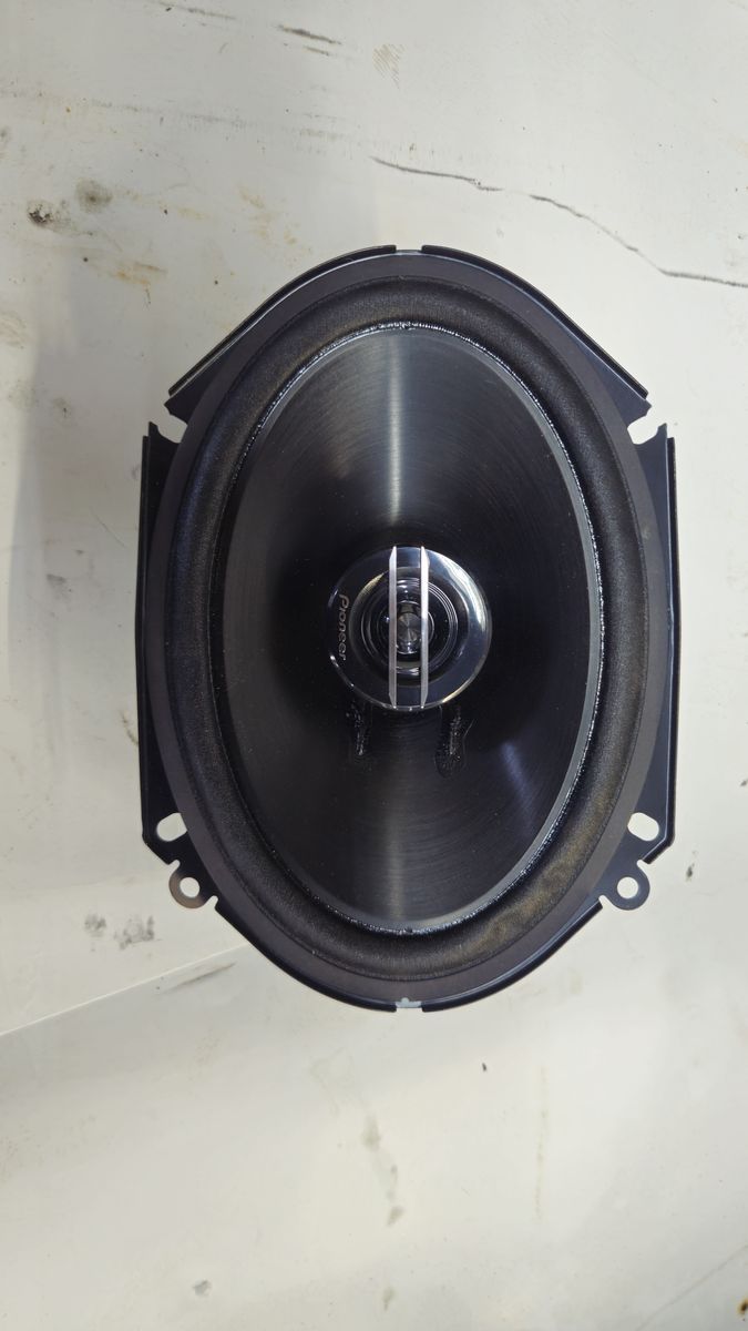 Pioneer TS-G6820S 6"x8" 2-Way Coaxial Car Speakers - 250W Max Power