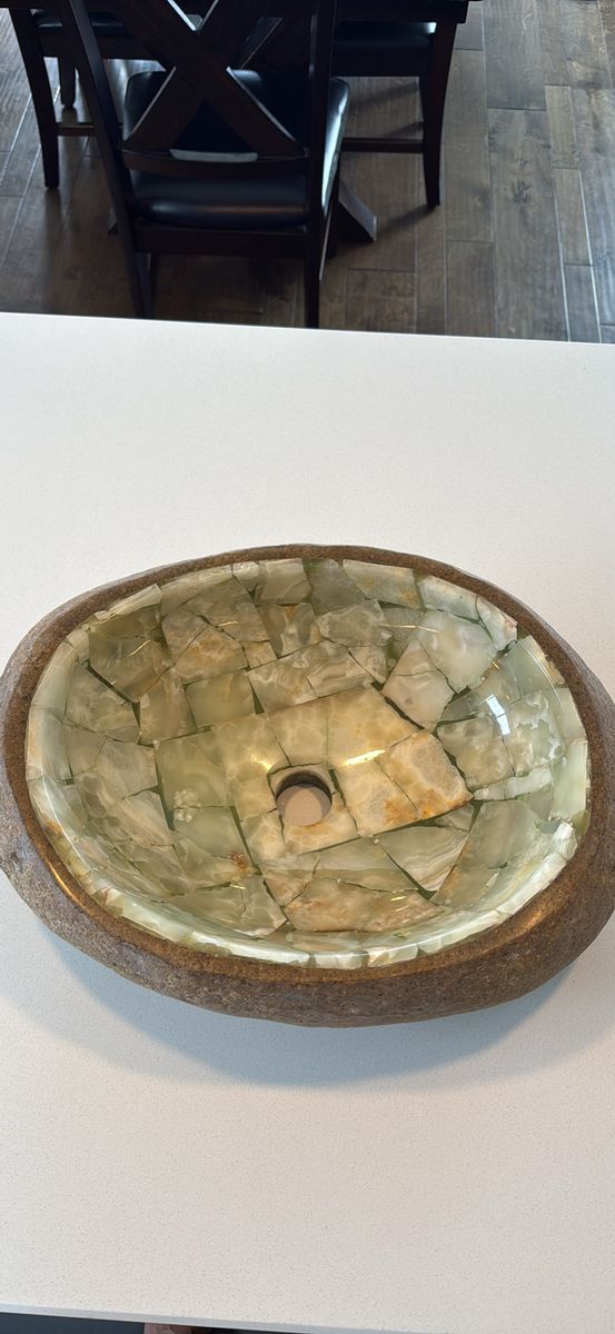 Main image 2