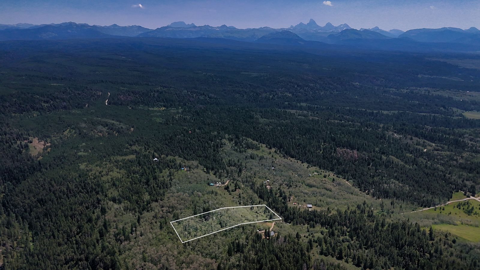 Main image 17