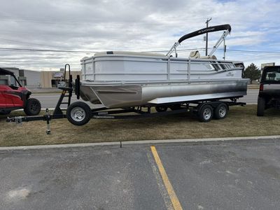 2026 Suncatcher 322SL