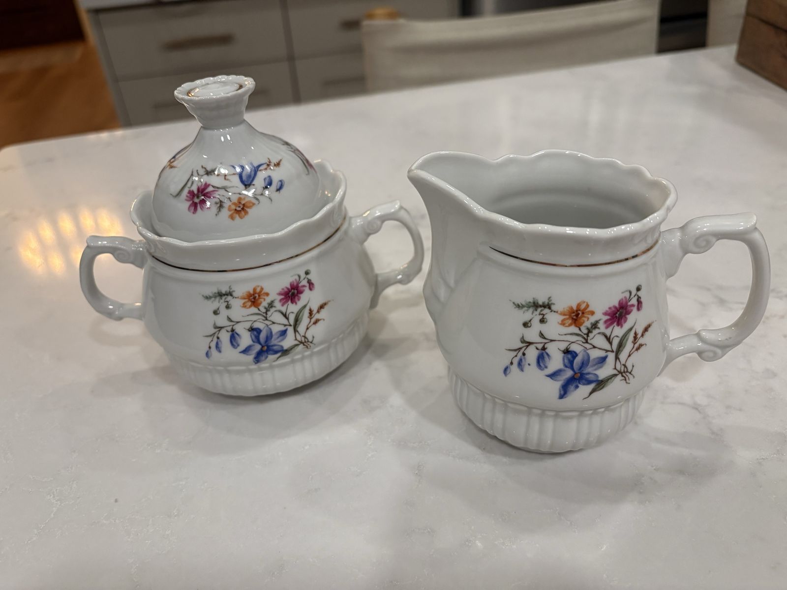 Vintage Sugar and Creamer Set