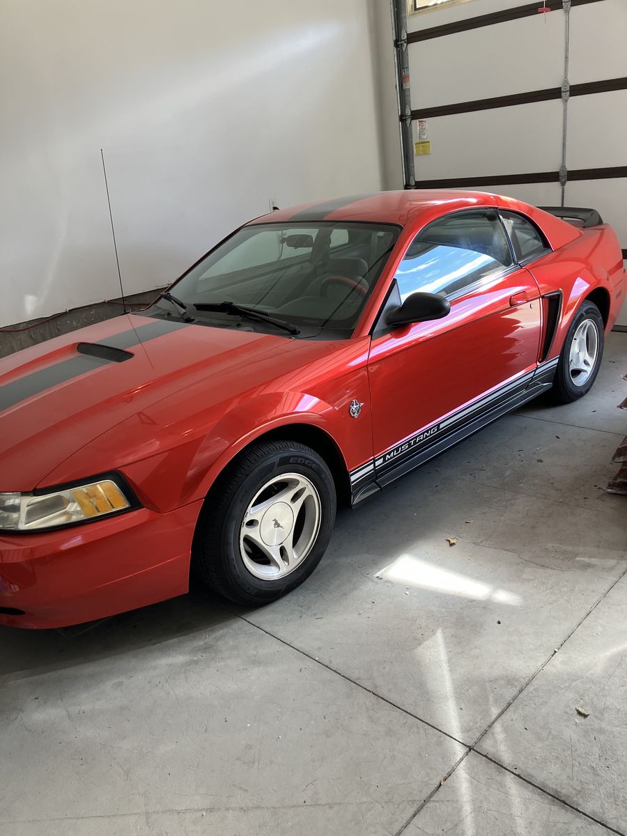 1999 FORD MUSTANG Base