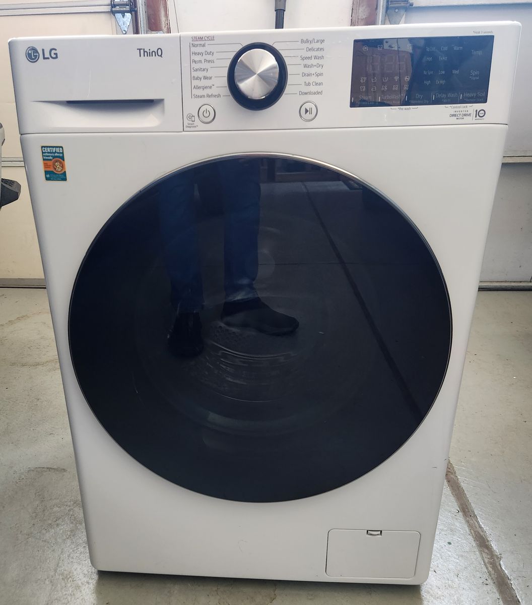 LG Washer - 1 Yr Old - WM3555HWA