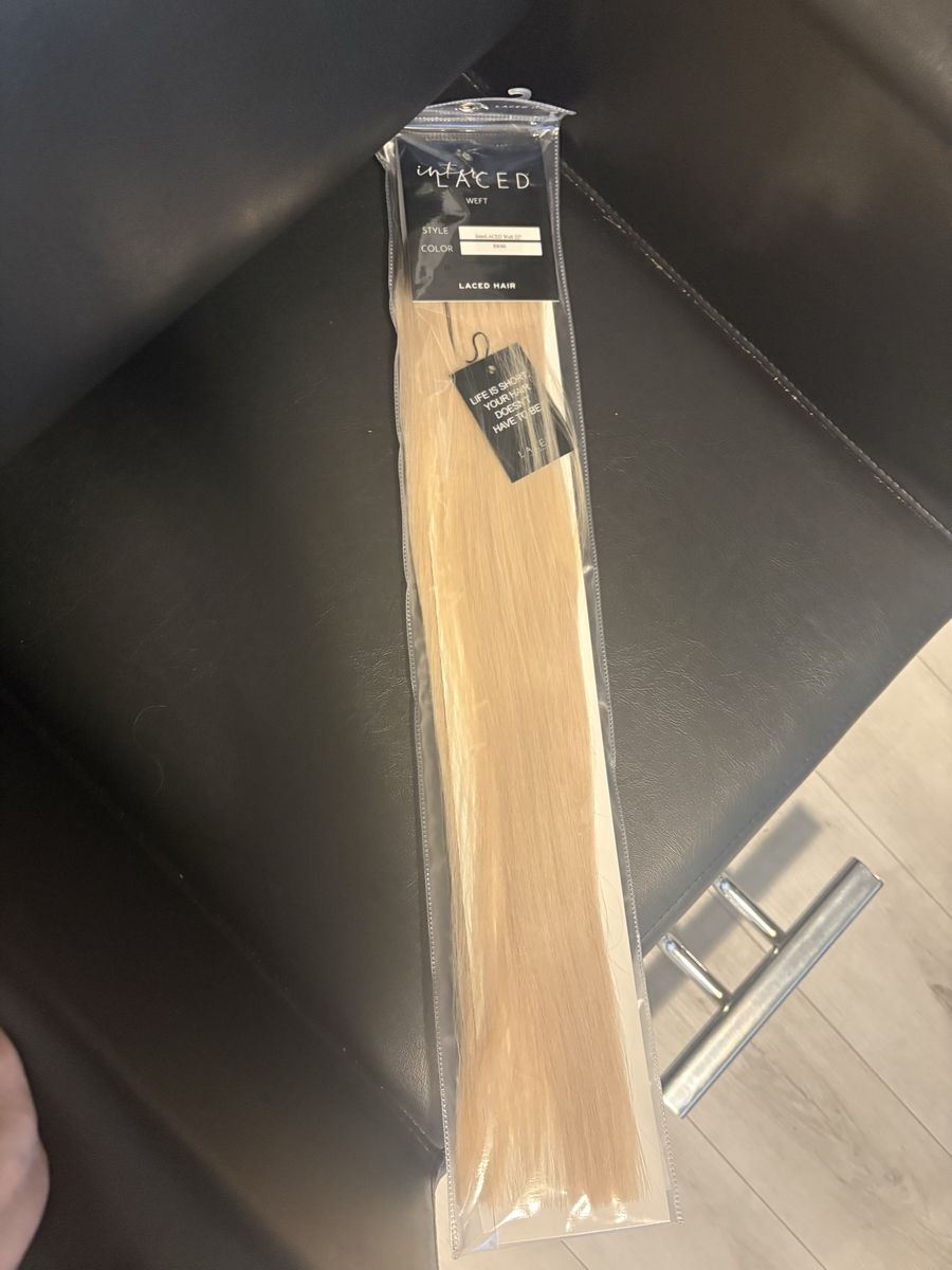 Laced Hair Extensions InterLACED Weft 22 Inch Rooted #R8/60 Blonde