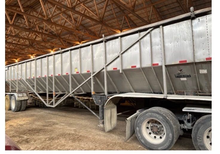 2005 Trinity Belt Trailer 42'