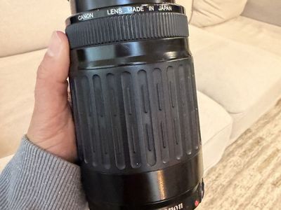 Canon lens