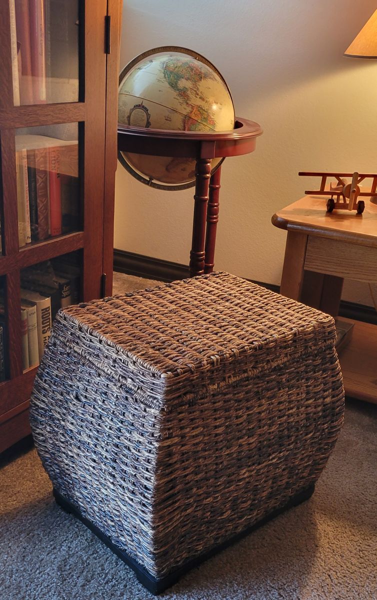 Fashionable, Handmade, Decorative Wicker Storage B