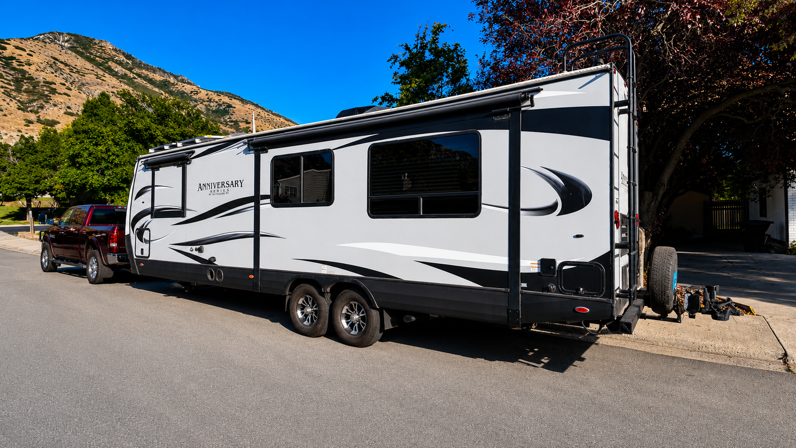 2020 Outdoors RV BlackStone Anniversary Series 280RKS