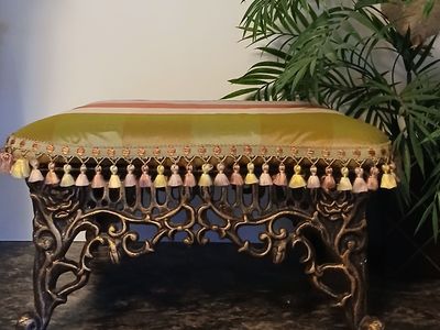 Foot Stool Beautiful (Vintage Cast Iron)