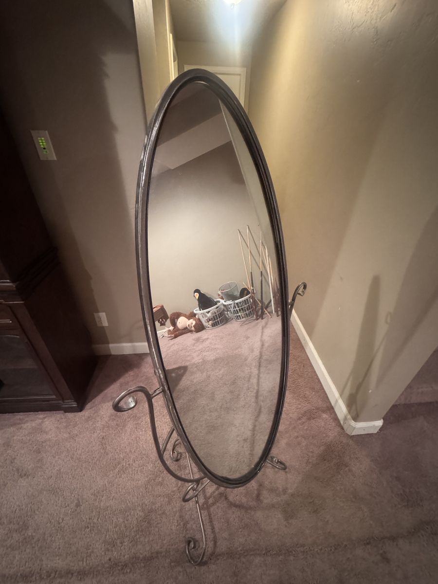 Z Gallerie Oval Standing Mirror