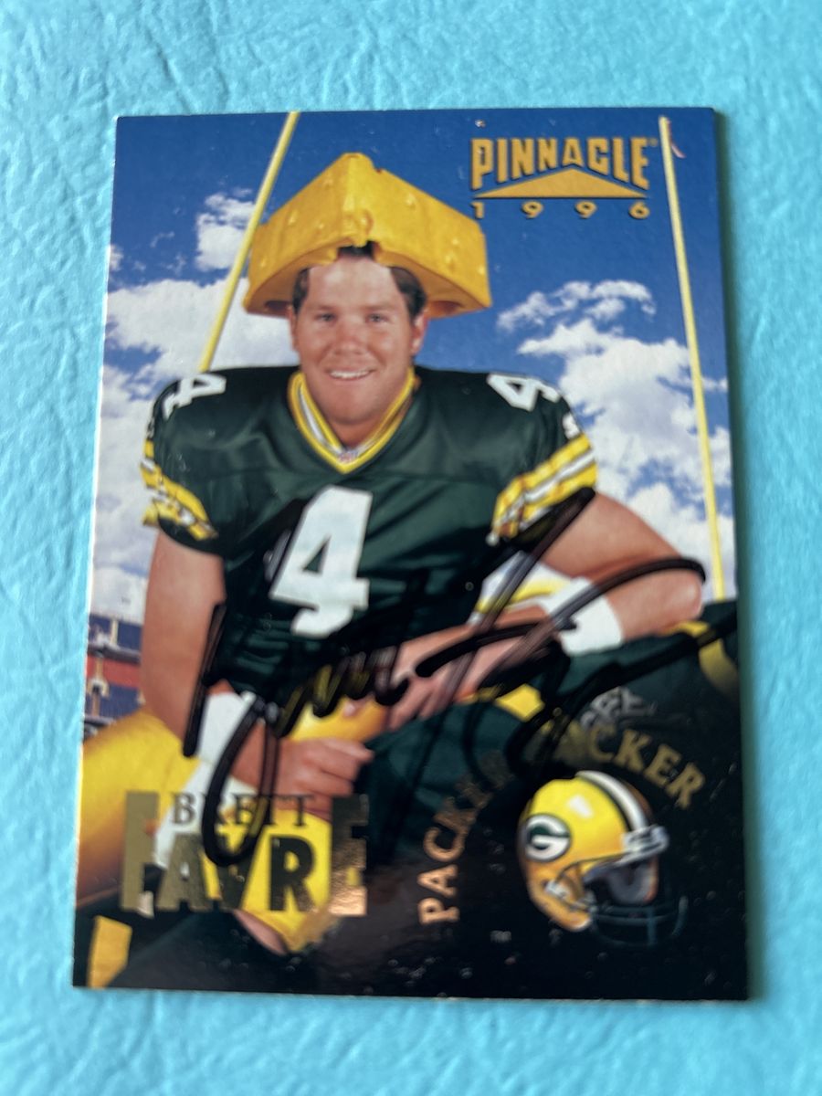Brett Favre Autograph 1996 Pinnacle Green Bay Packers Hand Signed Auto Football Card Super Bowl Champions NFL