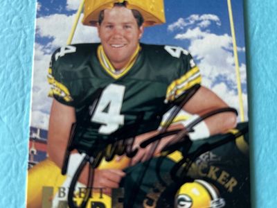 Brett Favre Autograph 1996 Pinnacle Green Bay Packers Hand Signed Auto Football Card Super Bowl Champions NFL