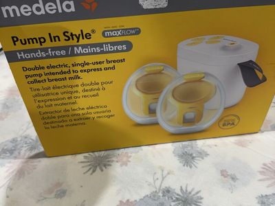 Medela Pump In Style with MaxFlow Hands-Free Double Electric Breast Pump