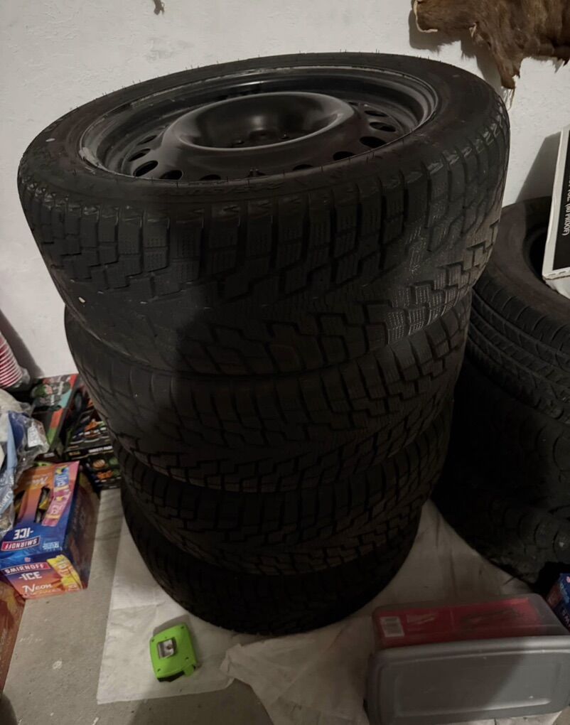 Snow Tires 215/50R17 XL