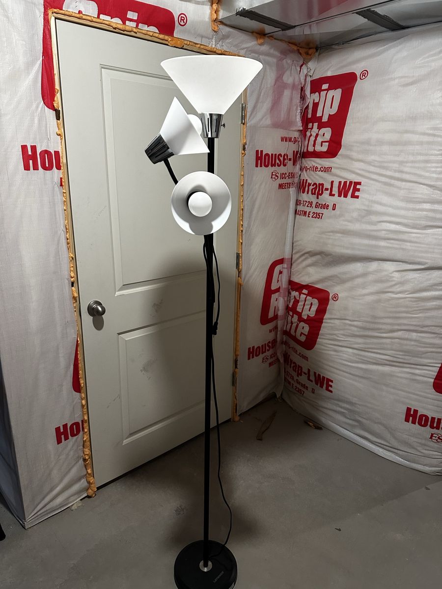 3 Head Floor Lamp