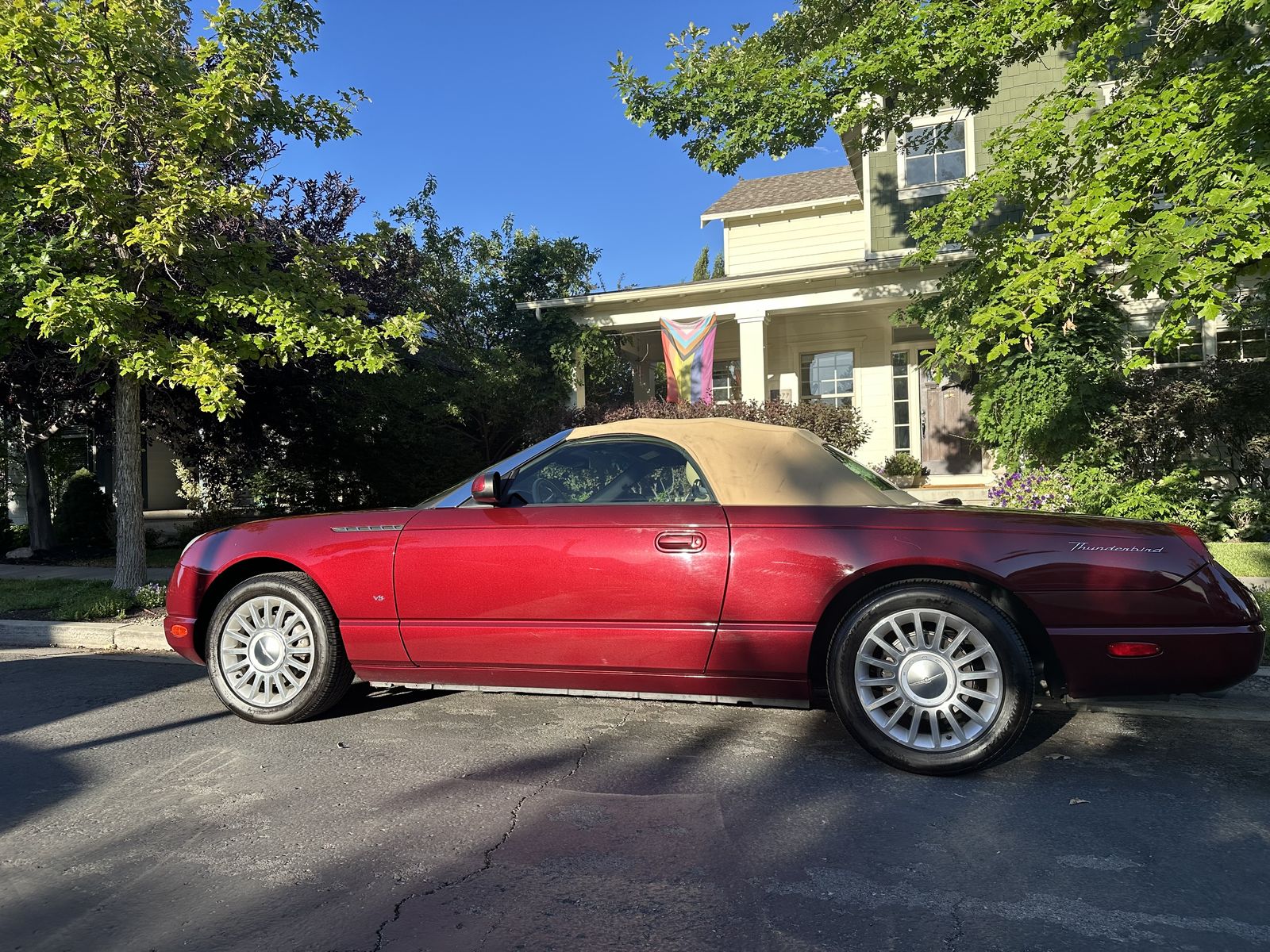 2004 Ford Thunderbird Deluxe
