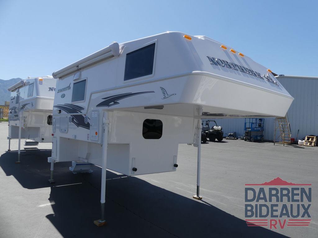 2026 Northern Lite Limited Edition 8-11EXLEWB Face-to-Face Dinette