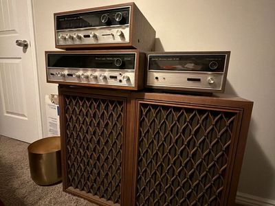 Vintage stereo system