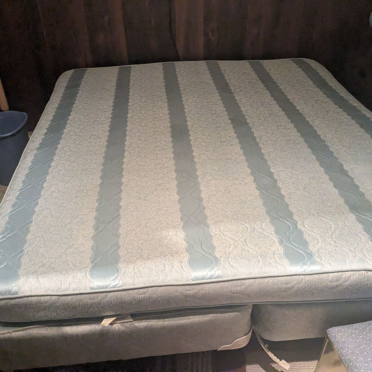 king size bed complete