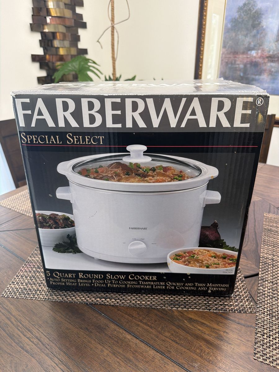 New Farberware Special Select 5-Quart Round Slow Cooker with Dual Purpose Stoneware Liner