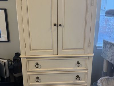 Bedroom Set With Twin Bed