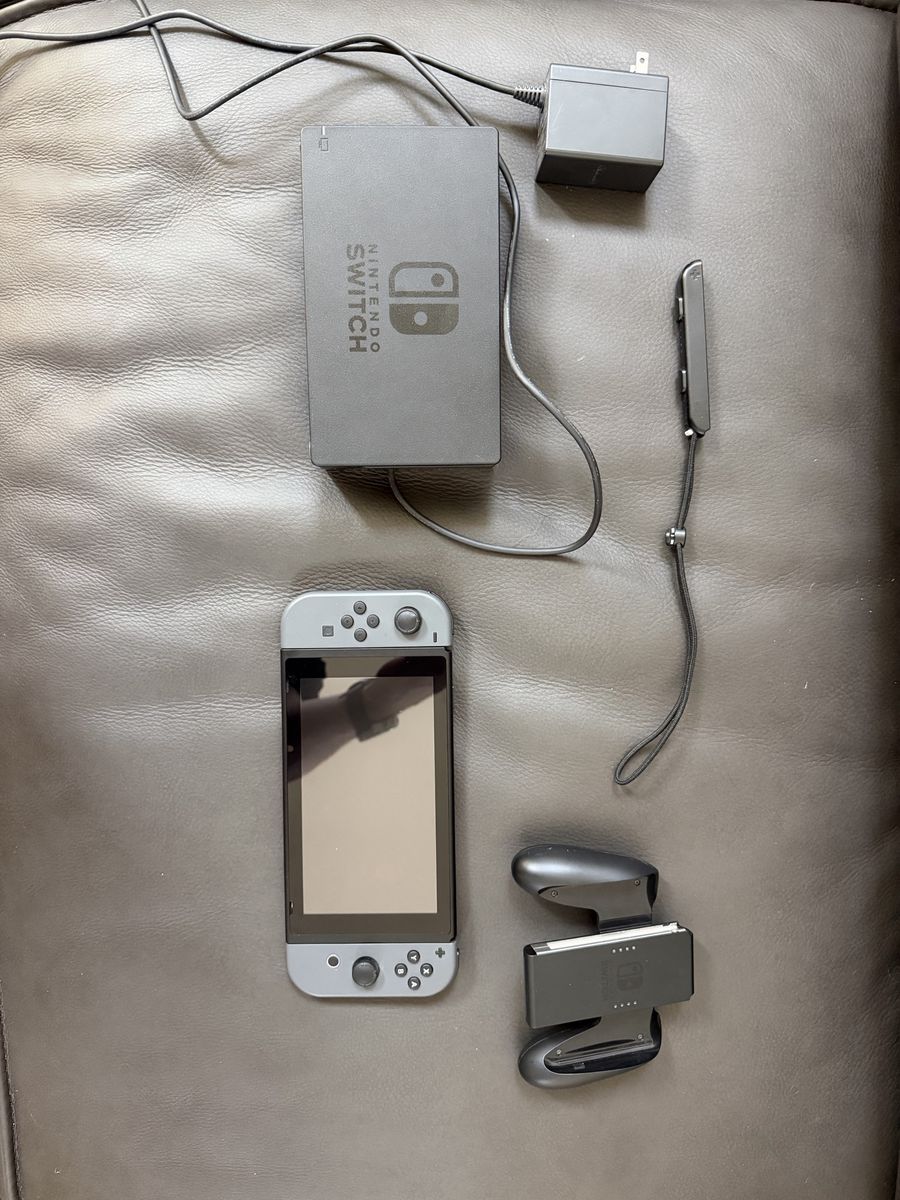 Nintendo Switch Console (Gray) – Barely Used, Like New Condition