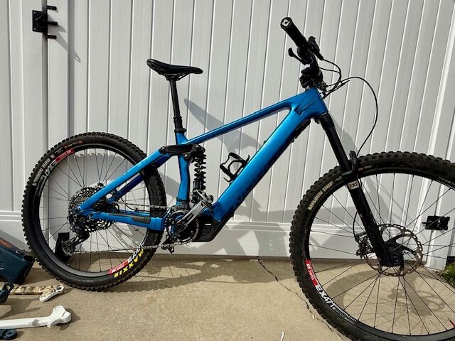 2021 Medium Norco Range VLT Mullet Carbon E-Bike